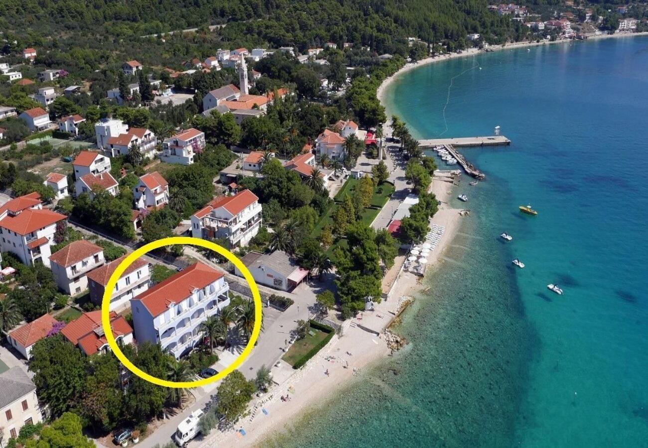 Apartments And Rooms Tomo 1 - At The Beach Zaostrog Exterior photo